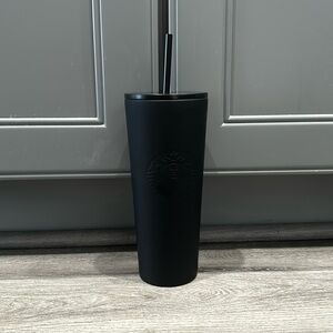 Black Starbucks cup